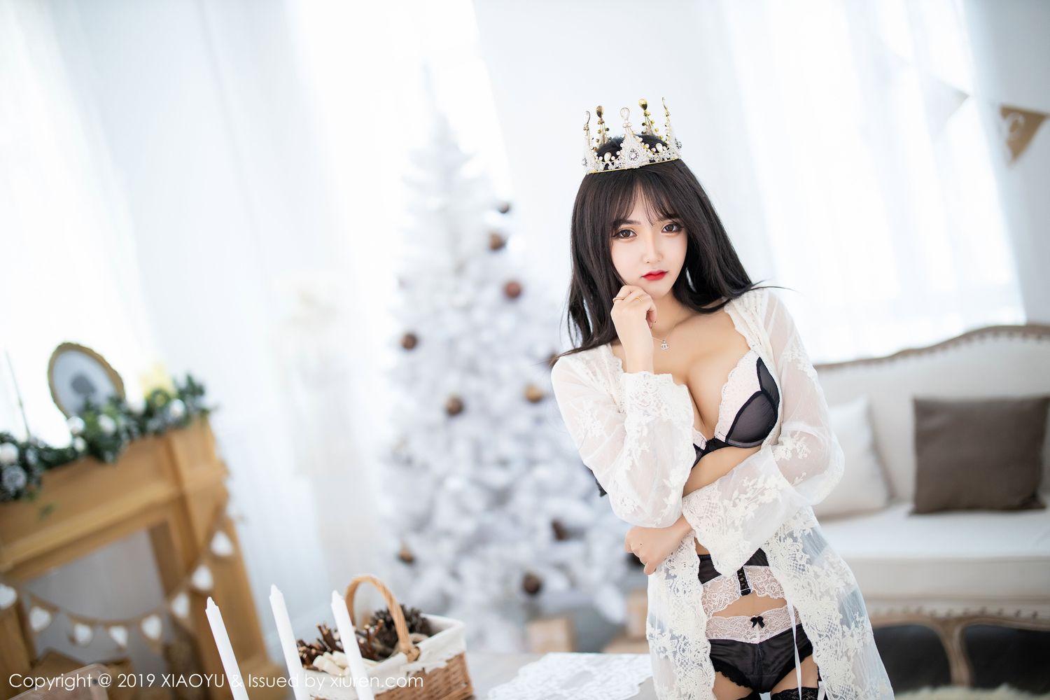 [XIAOYU] 2019.12.25 VOL.222 Miko酱吖-丝袜室