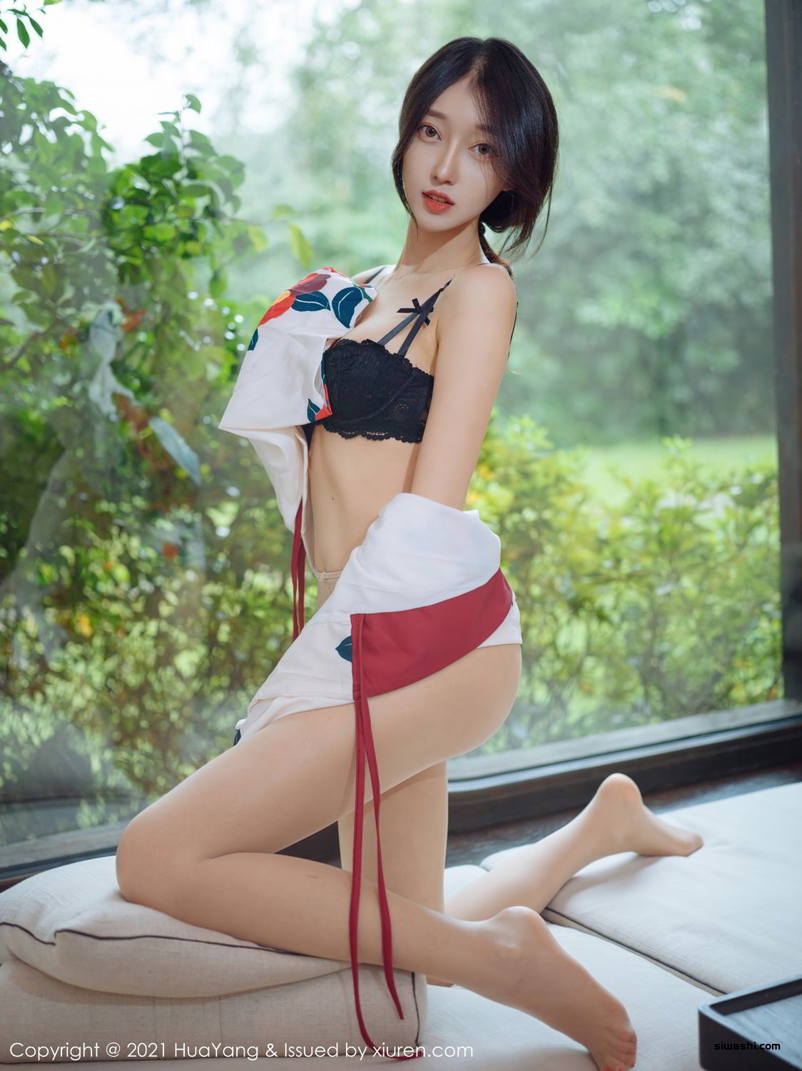 [HuaYang] 2021.01.05 VOL.347 玥儿玥er-丝袜室